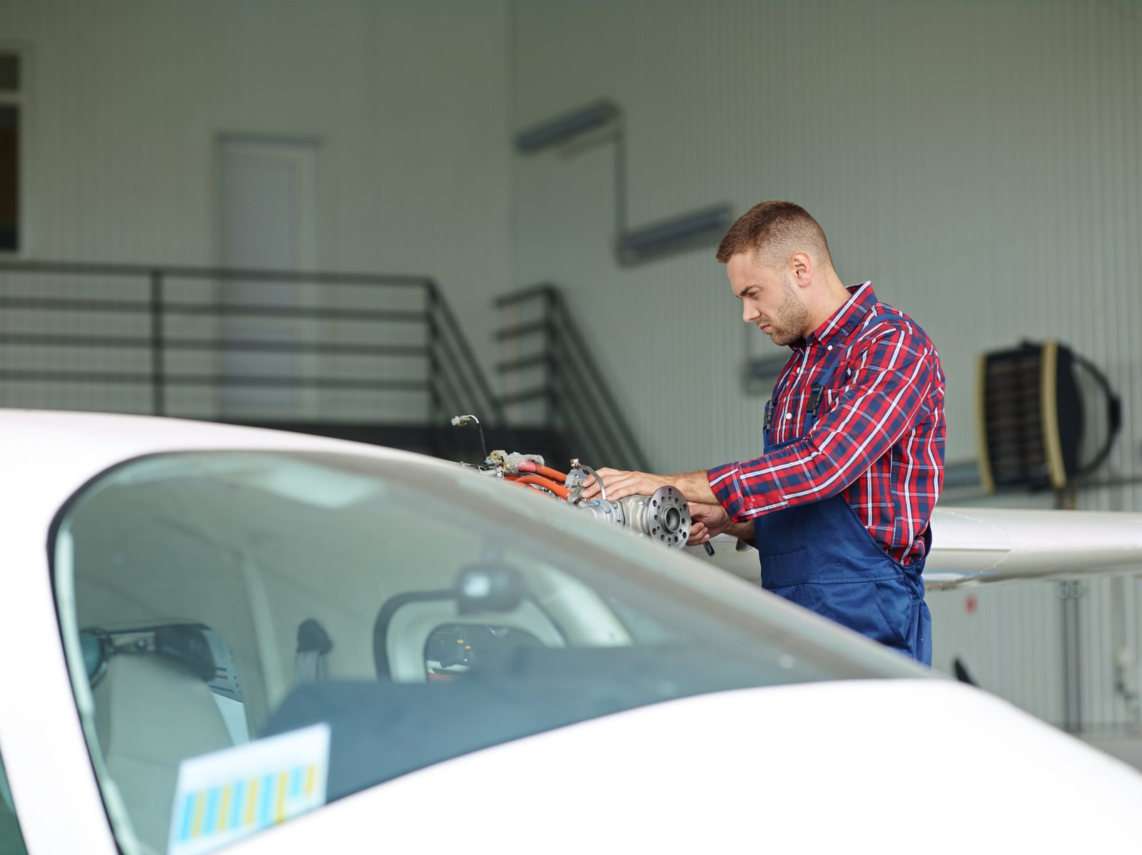 AIS windshield experts expand presence in Bengaluru and Hyderabad